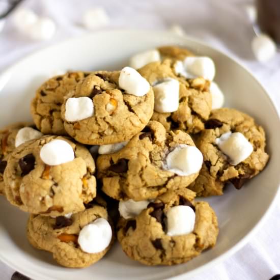 Marshmallow Chocolate Chip Cookies