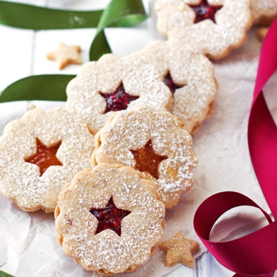 Raspberry Almond Linzer Cookies