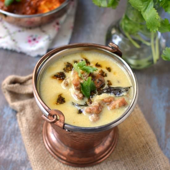 Punjabi Kadhi Pakora