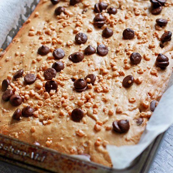 Dark Chocolate & Heath Bar Blondies