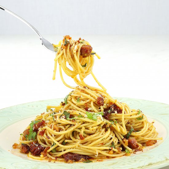 Spicy Spaghetti with Chorizo