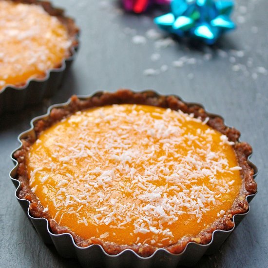 Raw Persimmon Tart