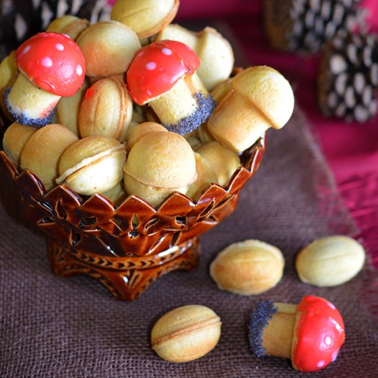 Nuts and Mushroom Cookies