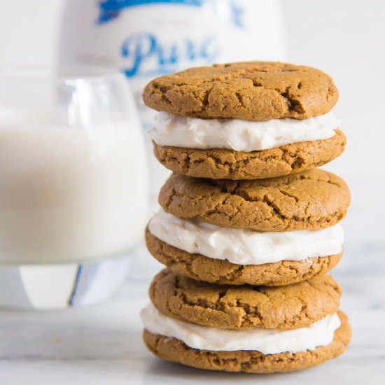 Vegan Gingerbread Sandwich Cookies