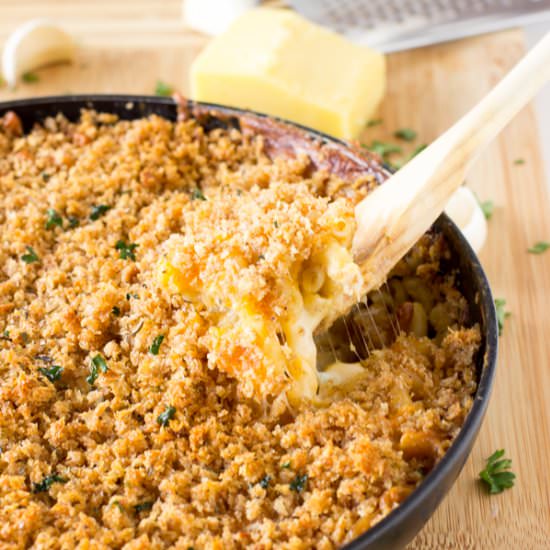 One Skillet Baked Macaroni & Cheese