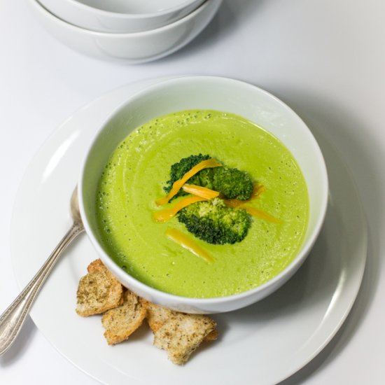 Broccoli Kale Cheese Soup