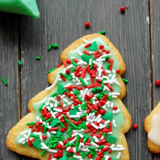 Sugar Cookies with Easy Icing