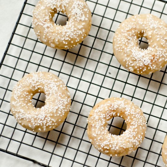 Baked Vegan Eggnog Donuts