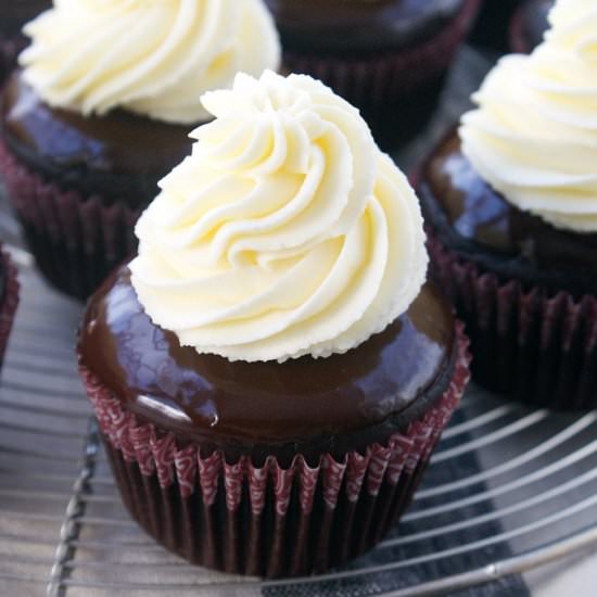 Tuxedo Cupcakes