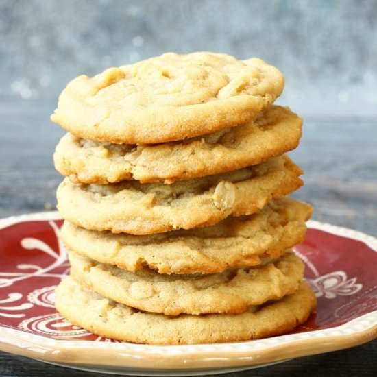 Easy Peanut Butter Oatmeal Cookies