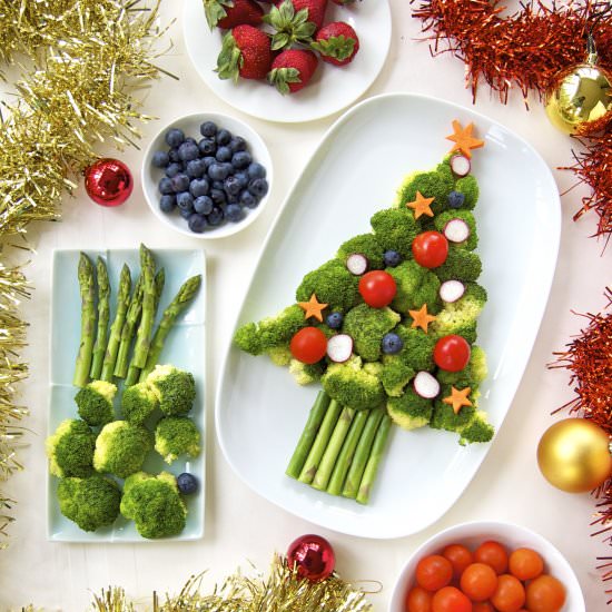 Broccoli Christmas Tree Salad