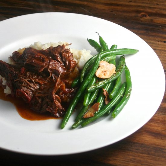 Slow Cooked Sunday Pot Roast