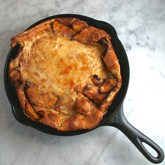 Apple Dutch Baby