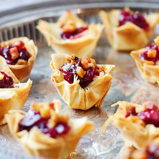 Brie and Cranberry Phyllo Bites