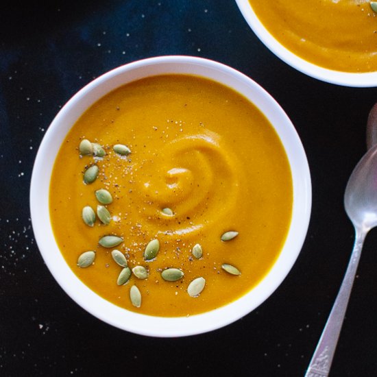 Creamy Vegan Pumpkin Soup