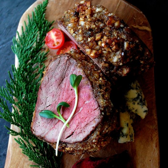 macadamia crusted beef tenderloin