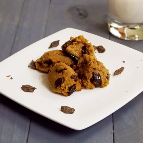 Chocolate Chunk Walnut Cookies