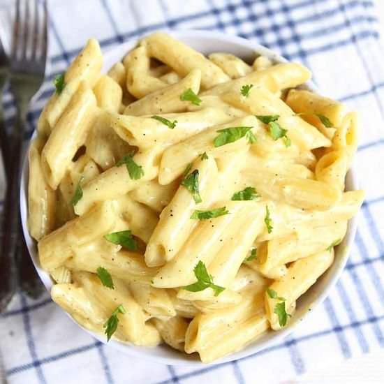 Creamy Garlic Butter Pasta