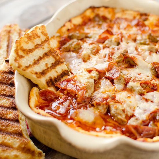 Triple Meat & Cheeze Pizza Dip