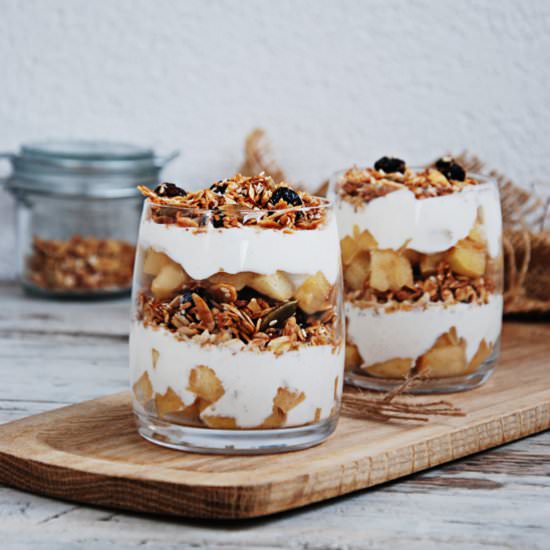 Apple Pie Yogurt Parfait