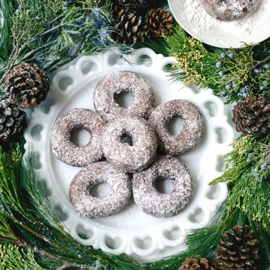 Powdered Gingerbread Donuts