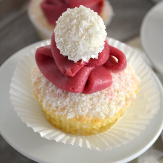 Santa Hat Cupcakes