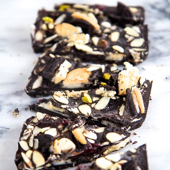 3-Ingredient Dark Chocolate Bark