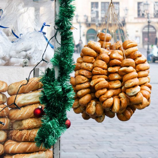 The Kraków Bagel-Pretzel