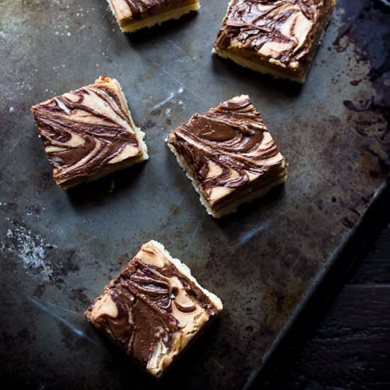 Nutella Cheesecake Bars