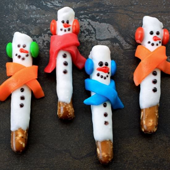 Pretzel Rod Snowmen