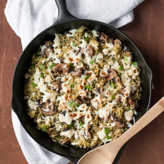 Lemony Pesto Spaghetti Squash