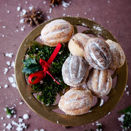 Walnut molded cookies