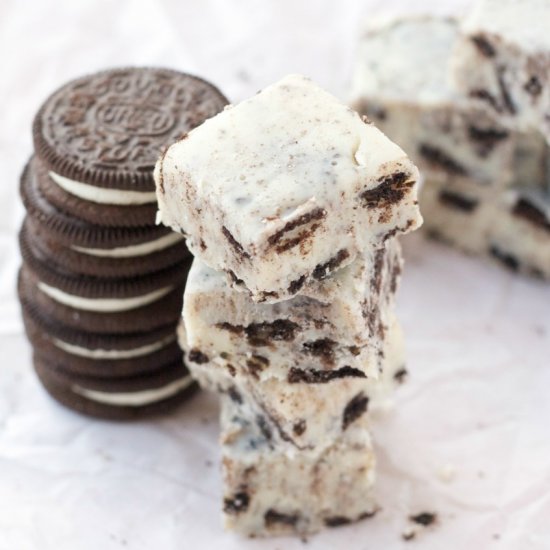 4 Ingredient OREO fudge