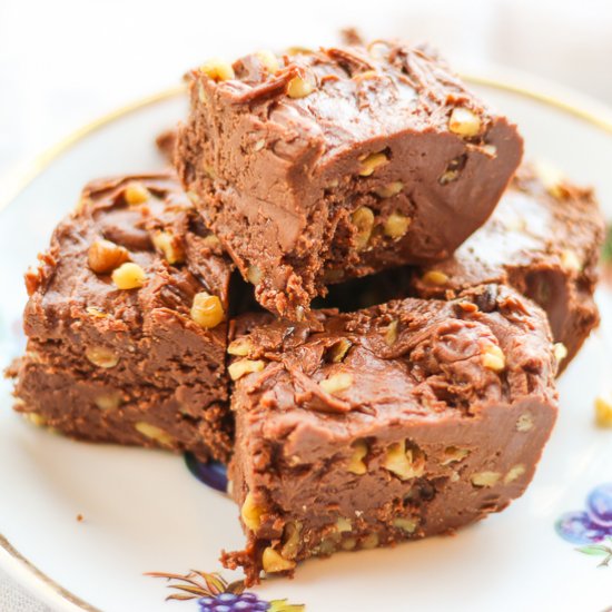 Milk Chocolate and Walnut Fudge