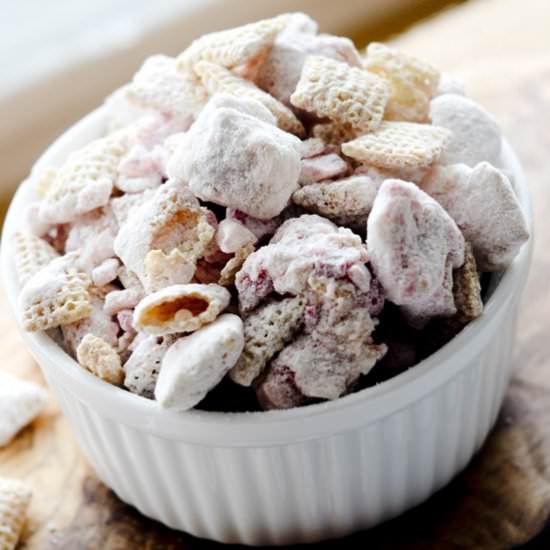 Peppermint Puppy Chow