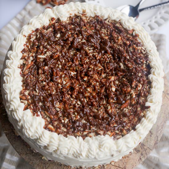 Pecan Meringue Cake