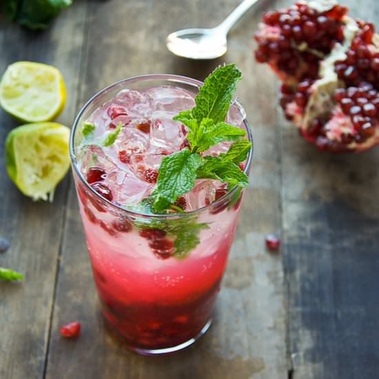 Pomegranate Mojito Cocktail