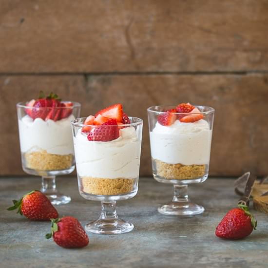 Individual No-Bake Cheesecake