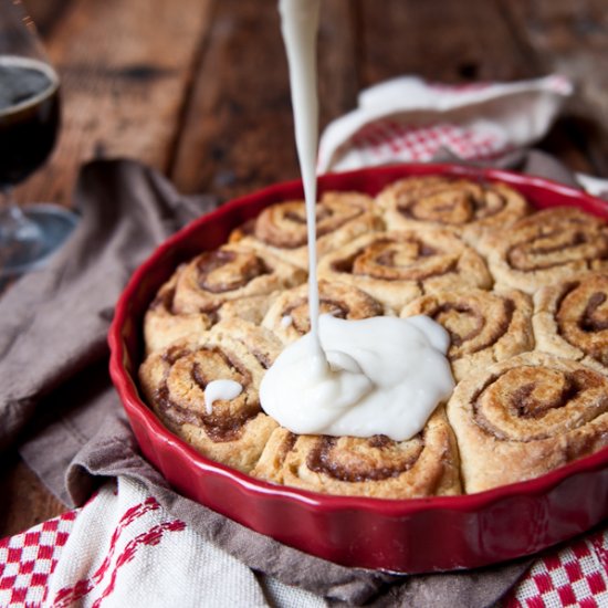 Twenty Minute Cinnamon Roll Biscuit