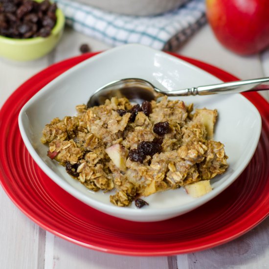 Apple Cinnamon Baked Oatmeal