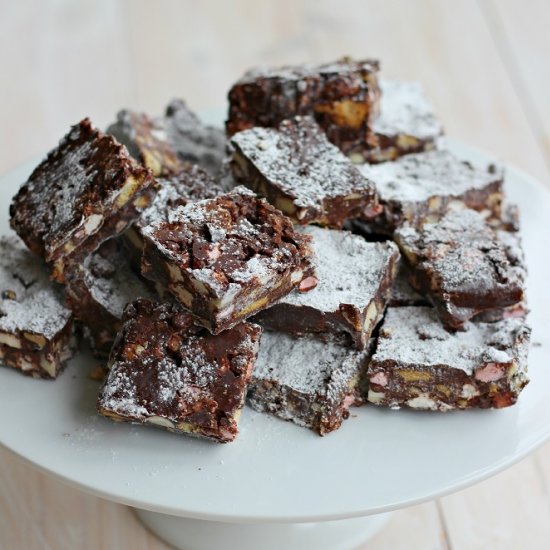 Crunchy Roacky Road Bars