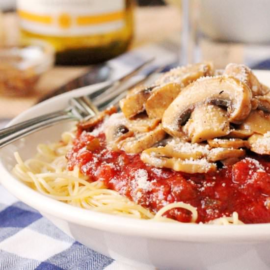 Mushroom and Marinara Pasta