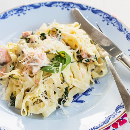 Pasta with salmon and parmesan