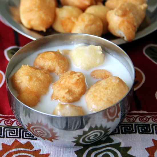 Paal Paniyaram / Fritters in Milk