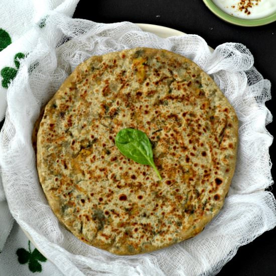 Palak Paneer Paratha