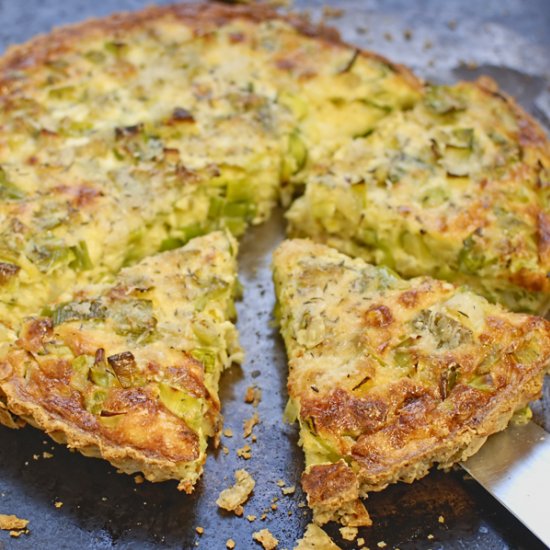 leek tart with hazelnut crust