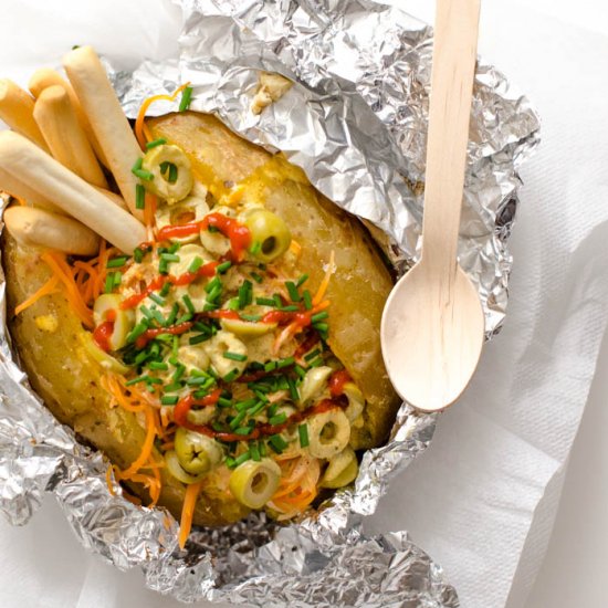 Curried stuffed hot potato