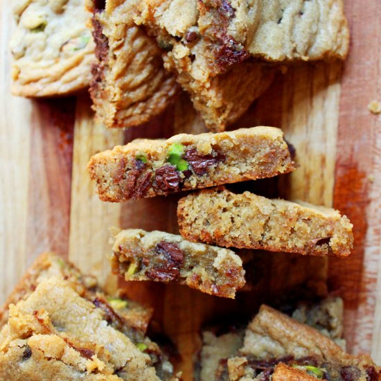 Salted Pistachio Cookie Bars