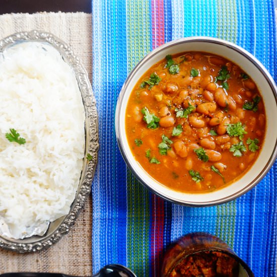 Kidney beans with steamed rice