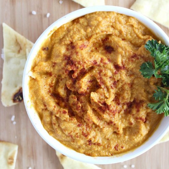 Spicy Pumpkin Sriracha Hummus